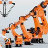 Zestaw robotów przemysłowych na linii produkcyjnej w zautomatyzowanej fabryce