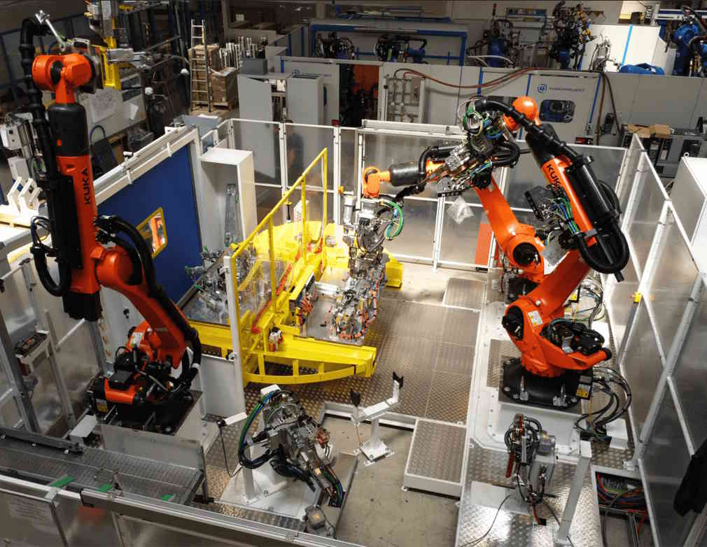 robot-na-zintegrowanym-stanowisku
